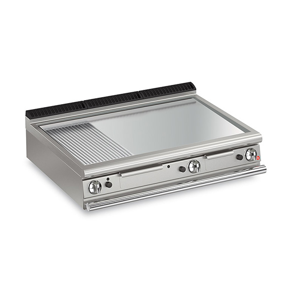 Baron 3 Burner Gas Fry Top With 2/3 Smooth 1/3 Ribbed Chrome Plate And Thermostat Control