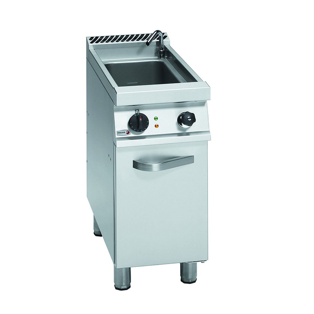 Fagor 700 series natural gas pasta cooker with cast iron burners CPG7-05